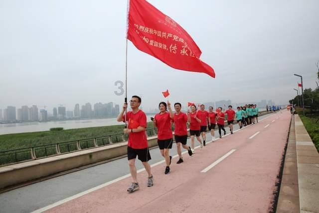 王霜今天迎来29岁生日,一起祝福霜妹子生日快乐